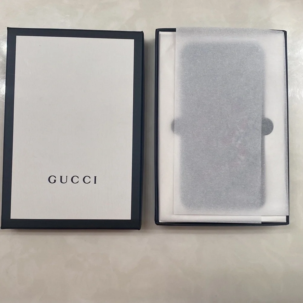 New Gucci Supreme Monogram‎ Kingsnake iPhone 7 Case Cover, New in Box,